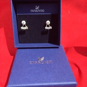 ATTRACT LIGHT ROUND PIERCED EARRING JACKETS